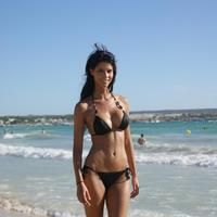 Micaela Schaefer in bikini on the beach | Picture 66316